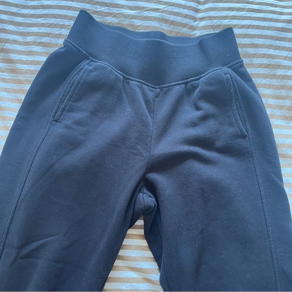 Dynamite Sweatsuit Set - Picture 4 of 14